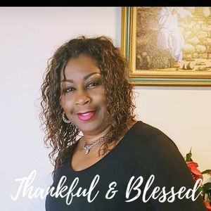 Meet your Posher, Helen